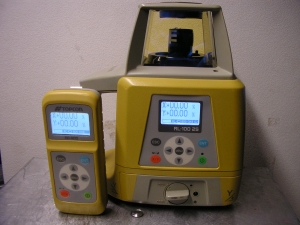 2-fallslaser Topcon RL-100 2S i gruppen Begagnade Instrument hos Bygglaserteknik (RL-100 2S-3)